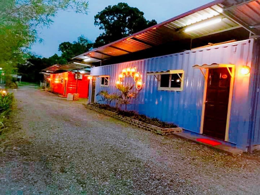 5 Stone Cabin Chalet Taiping Extérieur photo