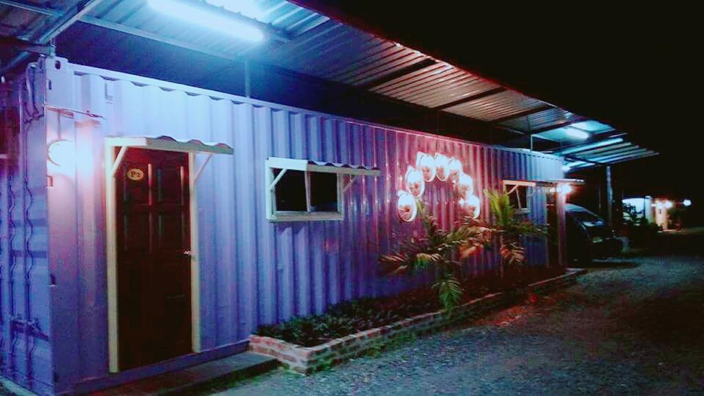 5 Stone Cabin Chalet Taiping Extérieur photo